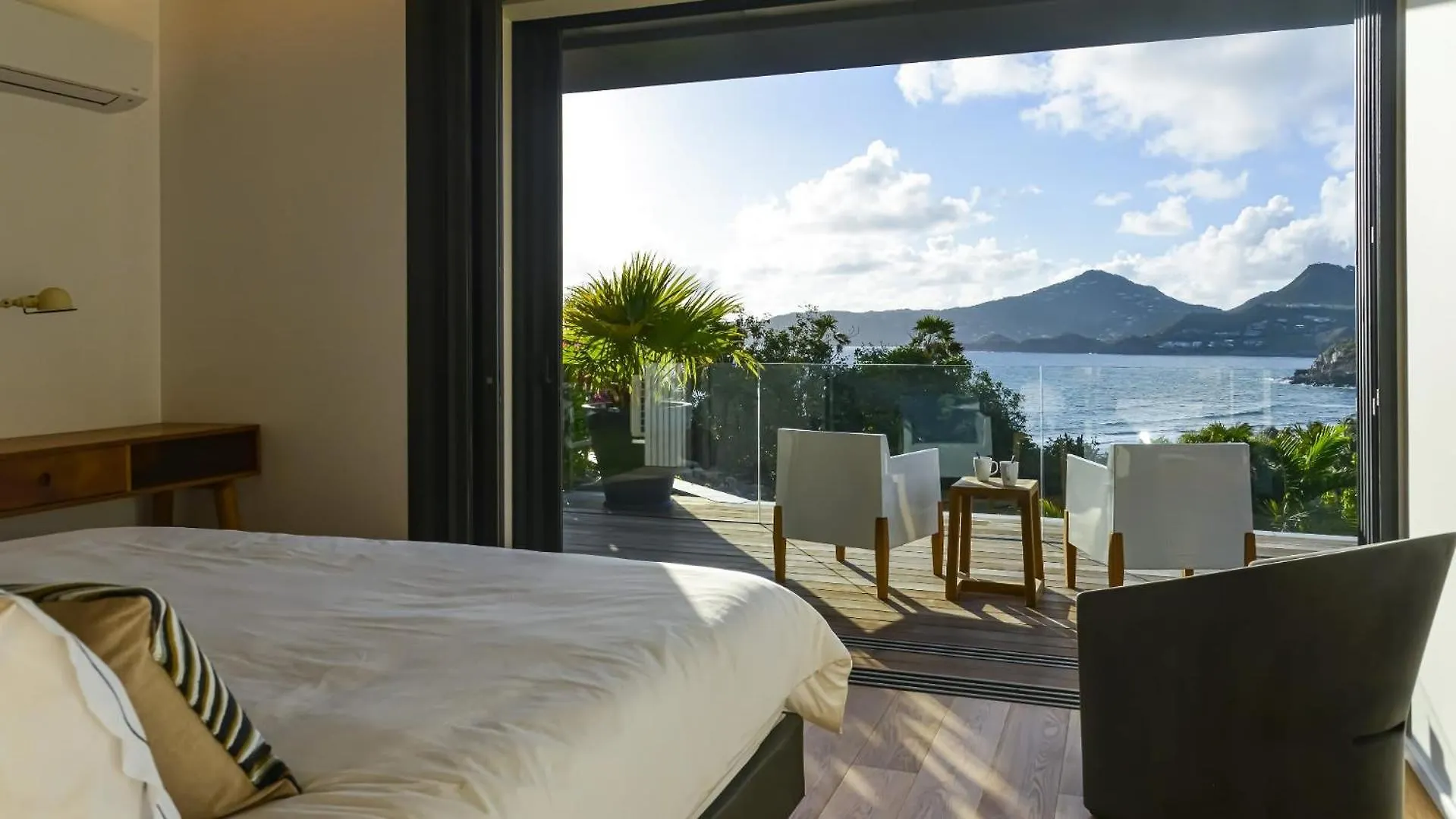 Magnificent Villa Infront Of The Bay And Hills St. Barthelemy 0*,  Saint-Barthelemy