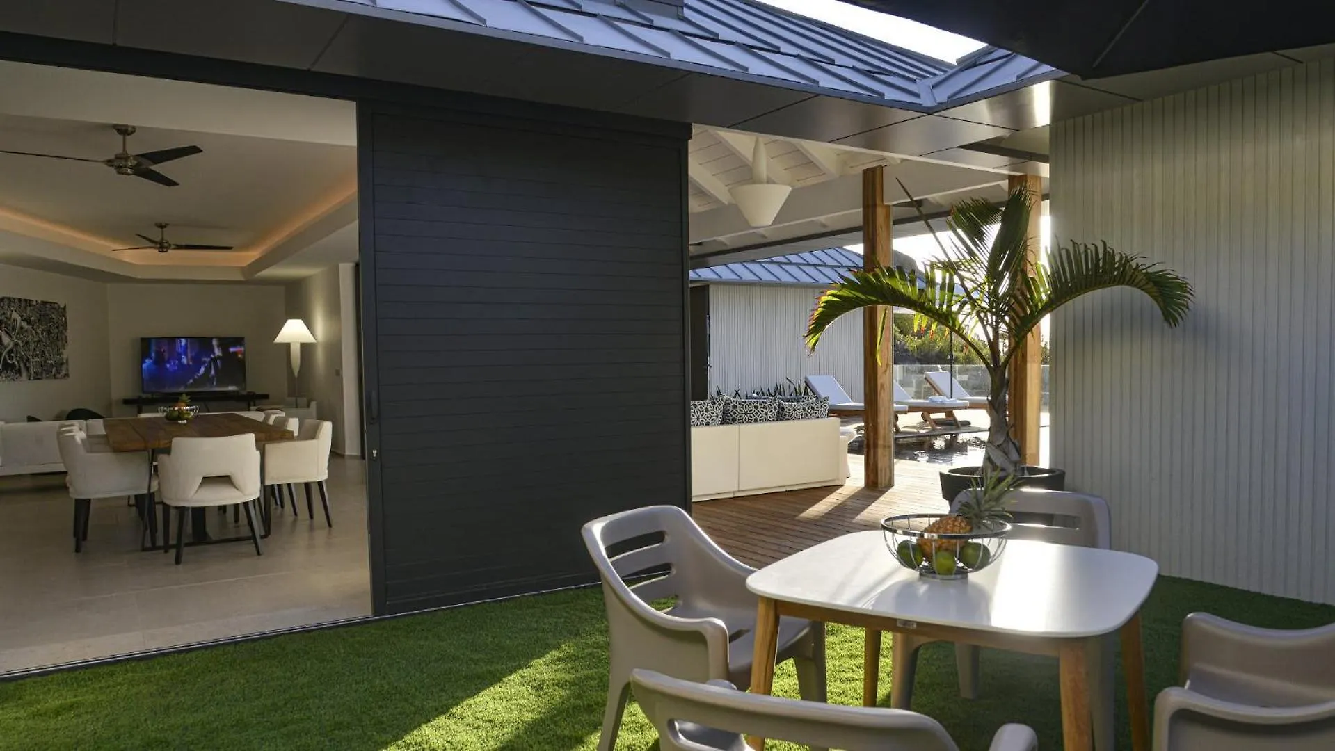 Magnificent Villa Infront Of The Bay And Hills St. Barthelemy